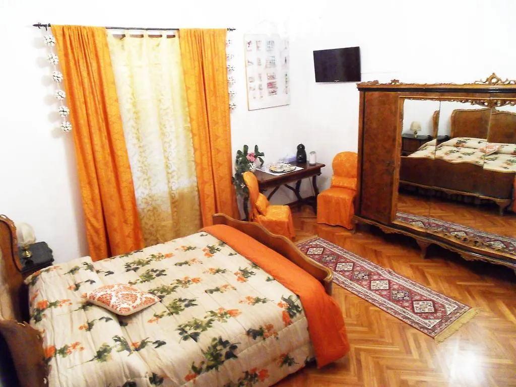 Art&Coffee Bed & Breakfast Verona 3*,  Italy