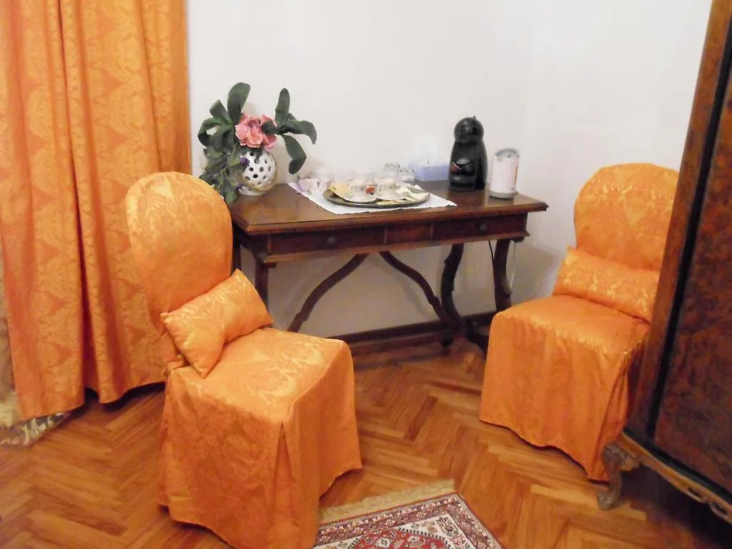 Art&Coffee Bed & Breakfast Verona 3*,