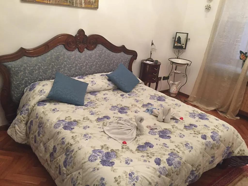 Art&Coffee Bed & Breakfast Verona Italy