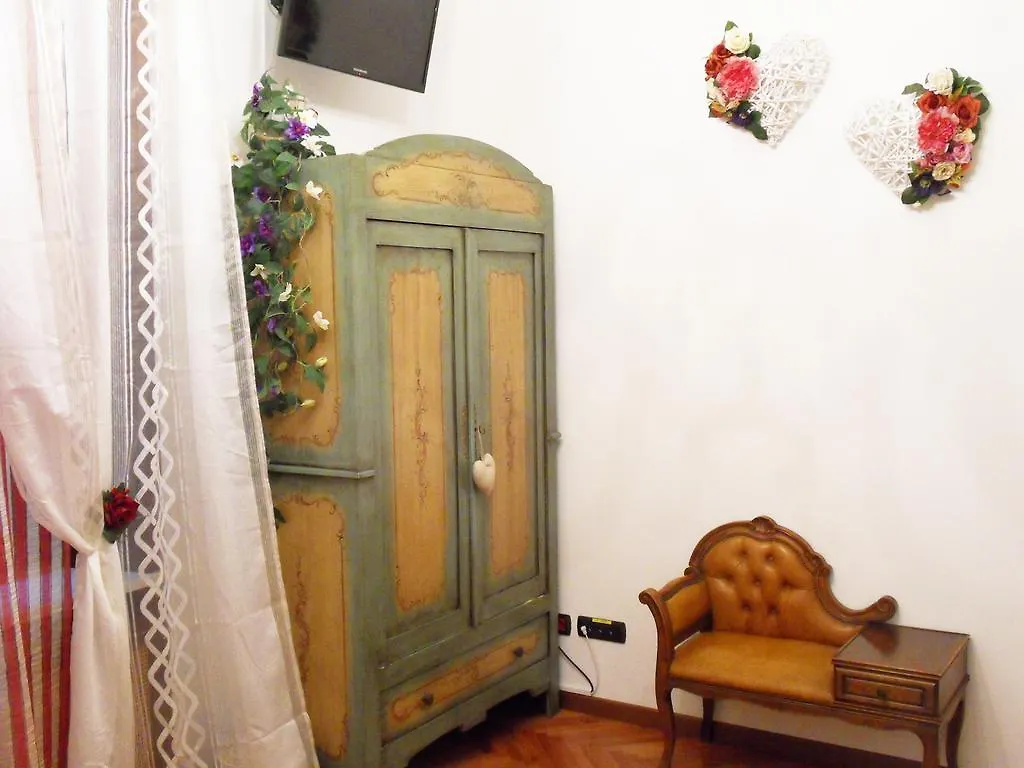 *** Guest house Art&Coffee Bed & Breakfast Verona Italy